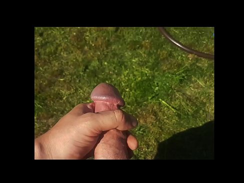 ❤️ Sıcak hottie gets ona pembe kedi becerdin ve cums ile bir fışkırtma içinde bir yaz bahçesinde ️ Porno fb tr.safehaus.top ️❤